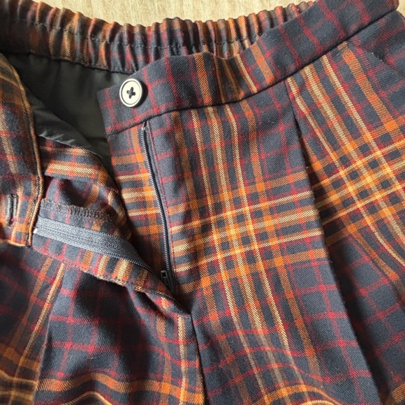 Monki Pleated Plaid Trouser - Picture 2 of 3